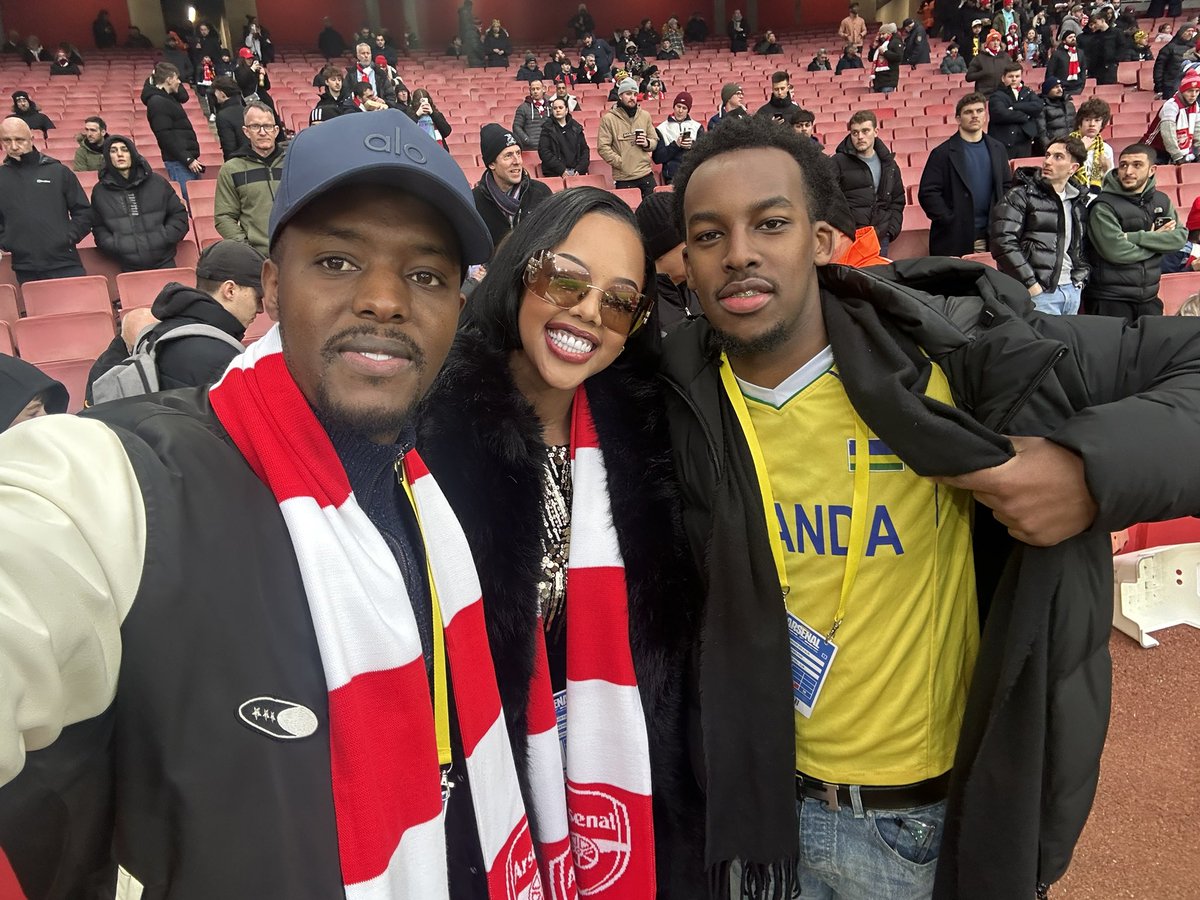 JollyMutesi's tweet photo. The Gunners https://t.co/uG3ybF1D4l