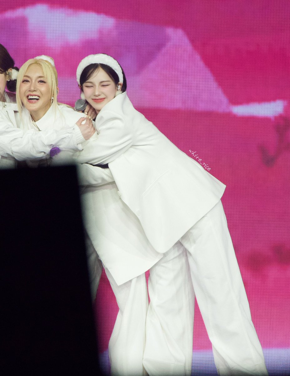 Whiterice94's tweet photo. 20250112 smtown day2
#Karina #카리나 #aespa #에스파 https://t.co/mVpRhvmvkH