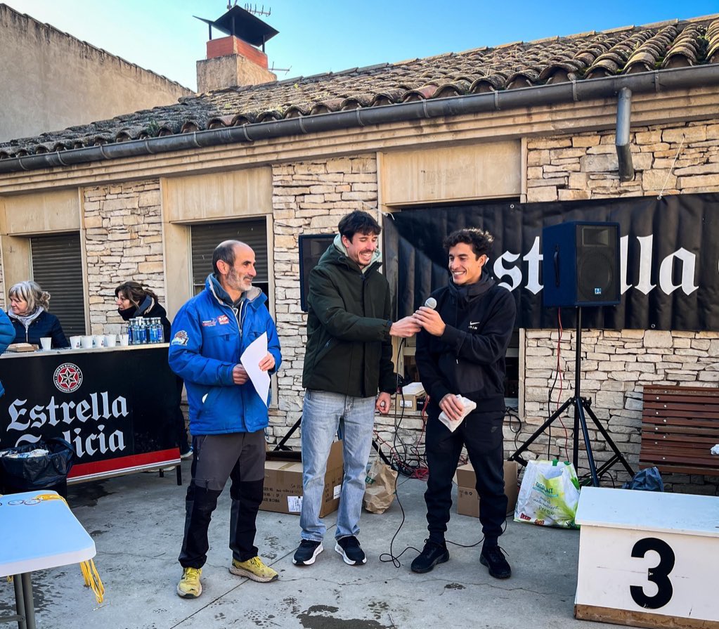 Catarina DeJesus (@catarina93_73) on Twitter photo 🏃🏻➡️| the Fita 973, an annual foot race held yearly through Cervera’s countryside, took place today.
Marc and Alex were there and so was my friend and local photographer!!🙌
Thanks, <a href="/MCBmarccastella/">Marc Castellà Bové</a> 📷 🏃🏻➡️| the Fita 973, an annual foot race held yearly through Cervera’s countryside, took place today.
Marc and Alex were there and so was my friend and local photographer!!🙌
Thanks, <a href="/MCBmarccastella/">Marc Castellà Bové</a> 📷