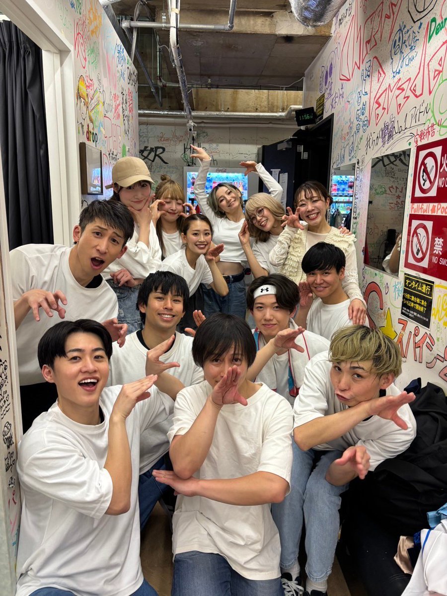 あけましておめでとうございます🌅
今年もよろしくお願いします！！
新年1発目、ご来場いただきましてありがとうございました🤩

定期公演はあと4ヶ月です！一回一回の公演を大切にしていきたいと思います🙂‍↕️
どうぞよろしくお願いします🙇