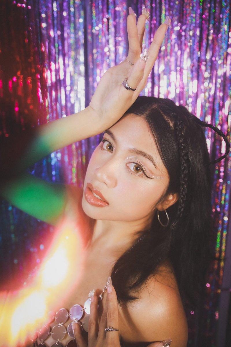 thisdione's tweet photo. new photos ❤️
#DIONE #YourOneAndOnly https://t.co/tij0Aqa4qL