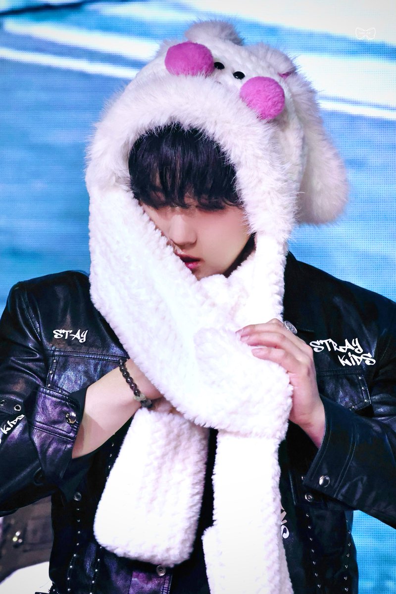 thh_cb's tweet photo. 250112 완전 토끼잖아🐰
#StrayKids #스트레이키즈 
#창빈 #changbin #チャンビン https://t.co/ivvWLl90FC