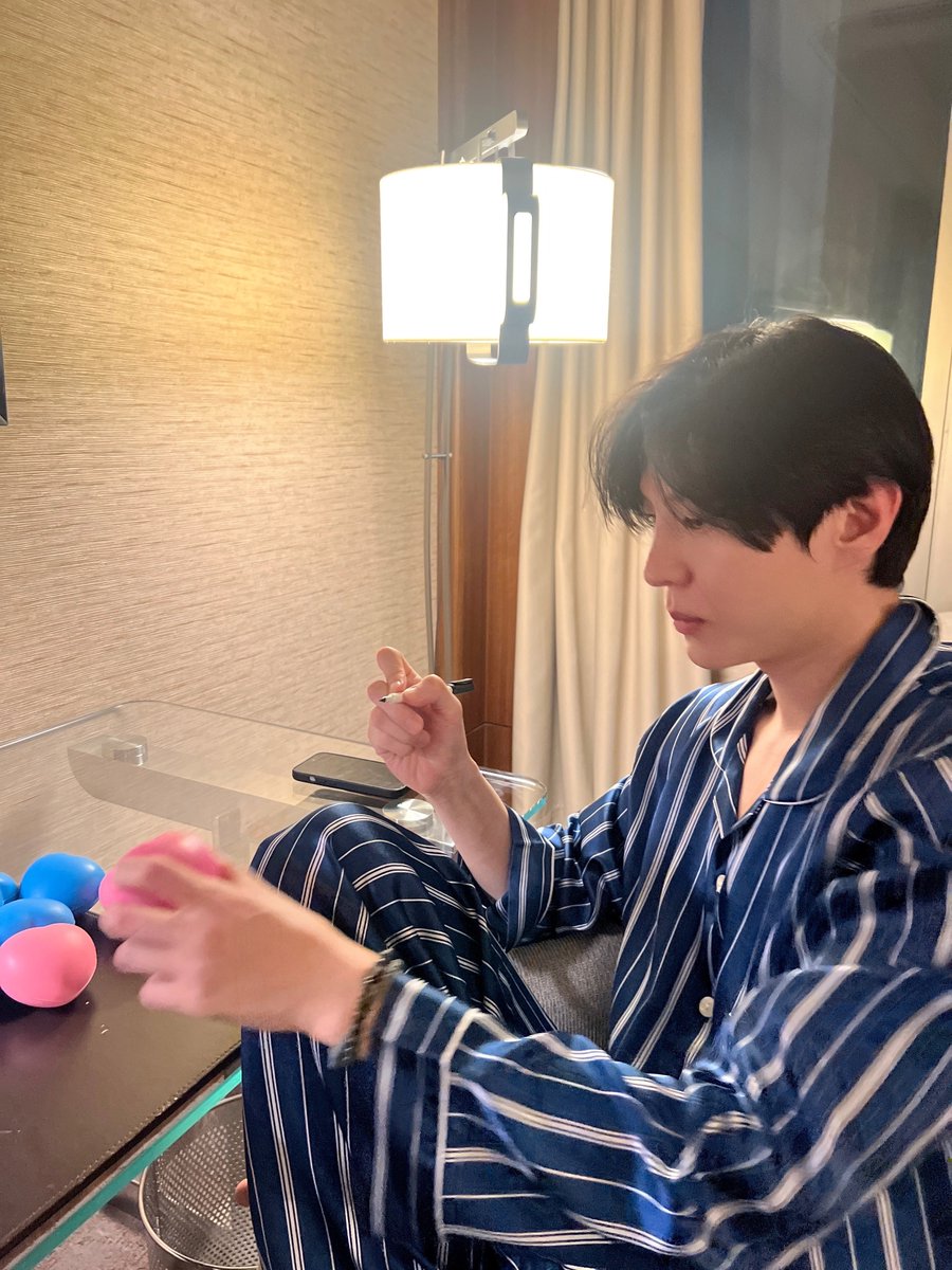 OfficialJTW_LEO's tweet photo. [#냥운🐾]

횽아는 청순 아련해🫶🏻
@JUNGTW_LEO

#레오 #LEO #정택운 #JUNGTAEKWOON
#TAKE운 https://t.co/FqTtsdSW9s