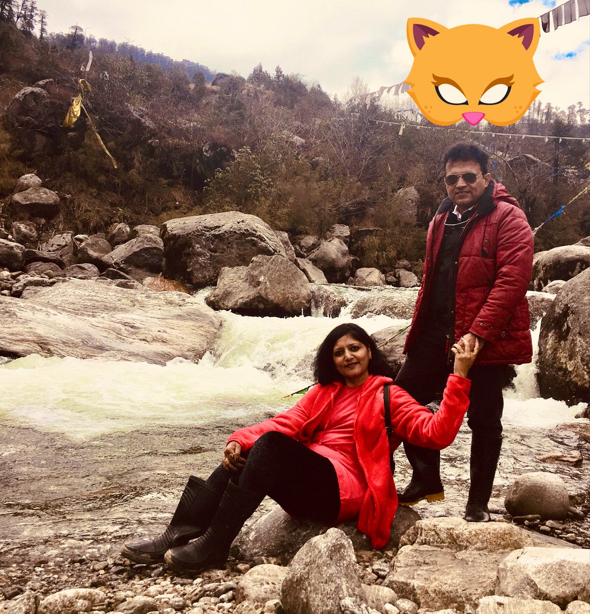 nitinpurandare's tweet image. Not just #SundayStaring , also keeping a watchful eye! 🥰. Cannot believe #90hrWorkWeek is trending! 😂