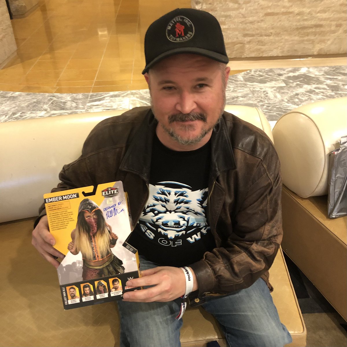 kazgearmania's tweet photo. Thank you @AthenaPalmer_FG and #BillMiekina for the autographs๐๐ป This has become one of my great collectionsโจ #ROH #AEW #njWD #NJPW #STARDOM #WWENXT #EmberMoon #Athena https://t.co/IrOqhBNSbQ