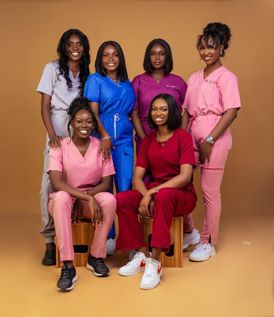 NGM_MD's tweet photo. I got inducted into the Medical and Dental Council some weeks back🤭

It wasn’t an easy journey, but mine is a story of grace; great grace. For that I’m forever grateful. 

Dr. Njoku Gloria Martins MBBS. 

Distinction in Pediatrics. https://t.co/Cj9aqVPWBs