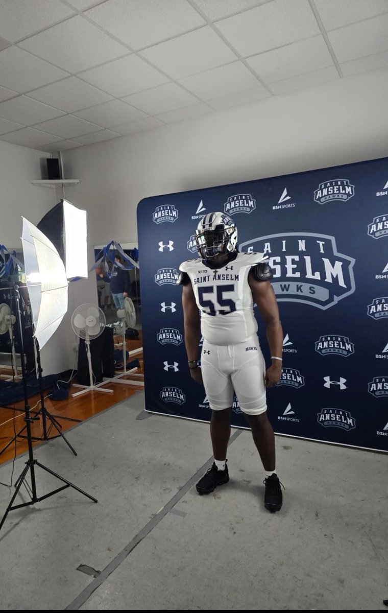 Darius Gibbons (@darius_gibbons1) on Twitter photo Had an amazing official visit at <a href="/STAHawksFB/">Saint Anselm Football ๐ #BCM</a> yesterday! Huge thank you to <a href="/TheHonorableUno/">Valdez Honorable</a> and the rest of the coaching staff for having me! <a href="/ShrewsburyFB/">Shrewsbury Public Football</a> <a href="/CoachWNickCC/">Coach Nickerson</a> Had an amazing official visit at <a href="/STAHawksFB/">Saint Anselm Football ๐ #BCM</a> yesterday! Huge thank you to <a href="/TheHonorableUno/">Valdez Honorable</a> and the rest of the coaching staff for having me! <a href="/ShrewsburyFB/">Shrewsbury Public Football</a> <a href="/CoachWNickCC/">Coach Nickerson</a>