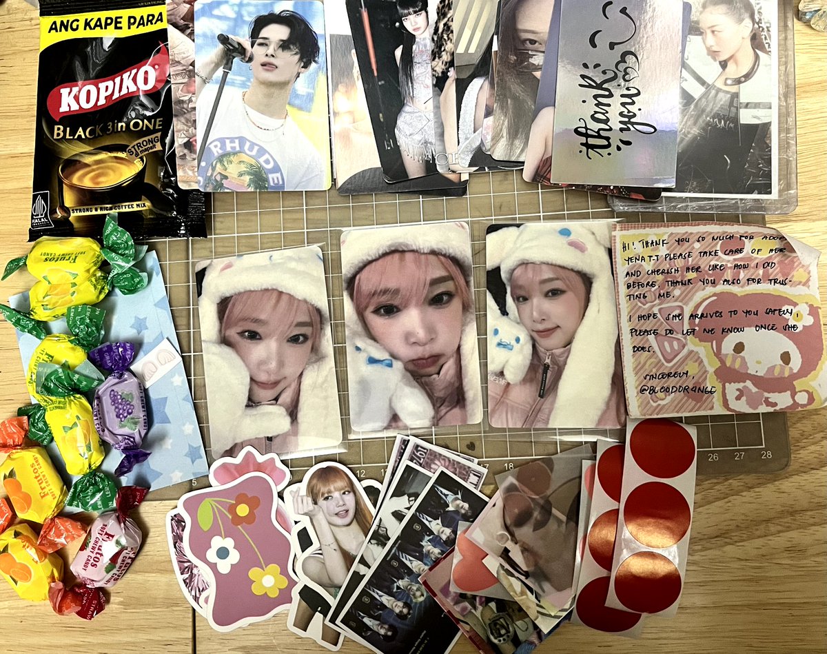 i2chaez's tweet photo. 🩰 — #tofran
@BLO0D0R4NGE
hello po! yena pcs arrived to me safely aaa super naoverwhelm ako 😭😭 pero I'm super happy to adopt ur yena qs <3 they were all packed nicely and shipped out fast. tysm for being patient with me! ang daming freebies 😭😭❤️ https://t.co/W7kCo2TmZS
