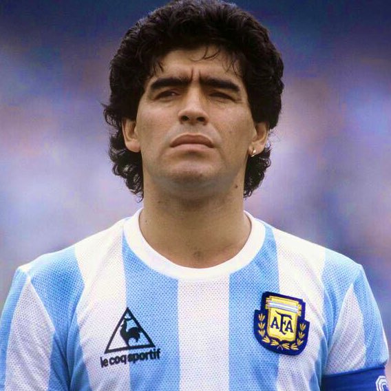 tsofutoficial's tweet photo. Números de Zico x Maradona na carreira:
 
Zico 🇧🇷 - 🇦🇷 Maradona

🏟️ Jogos: 768 - 679
⚽️ Gols: 521 - 346
🎯 Assistências: 235 - 240
🅿️ Participações: 756 - 586 https://t.co/LMPW6KyrgU
