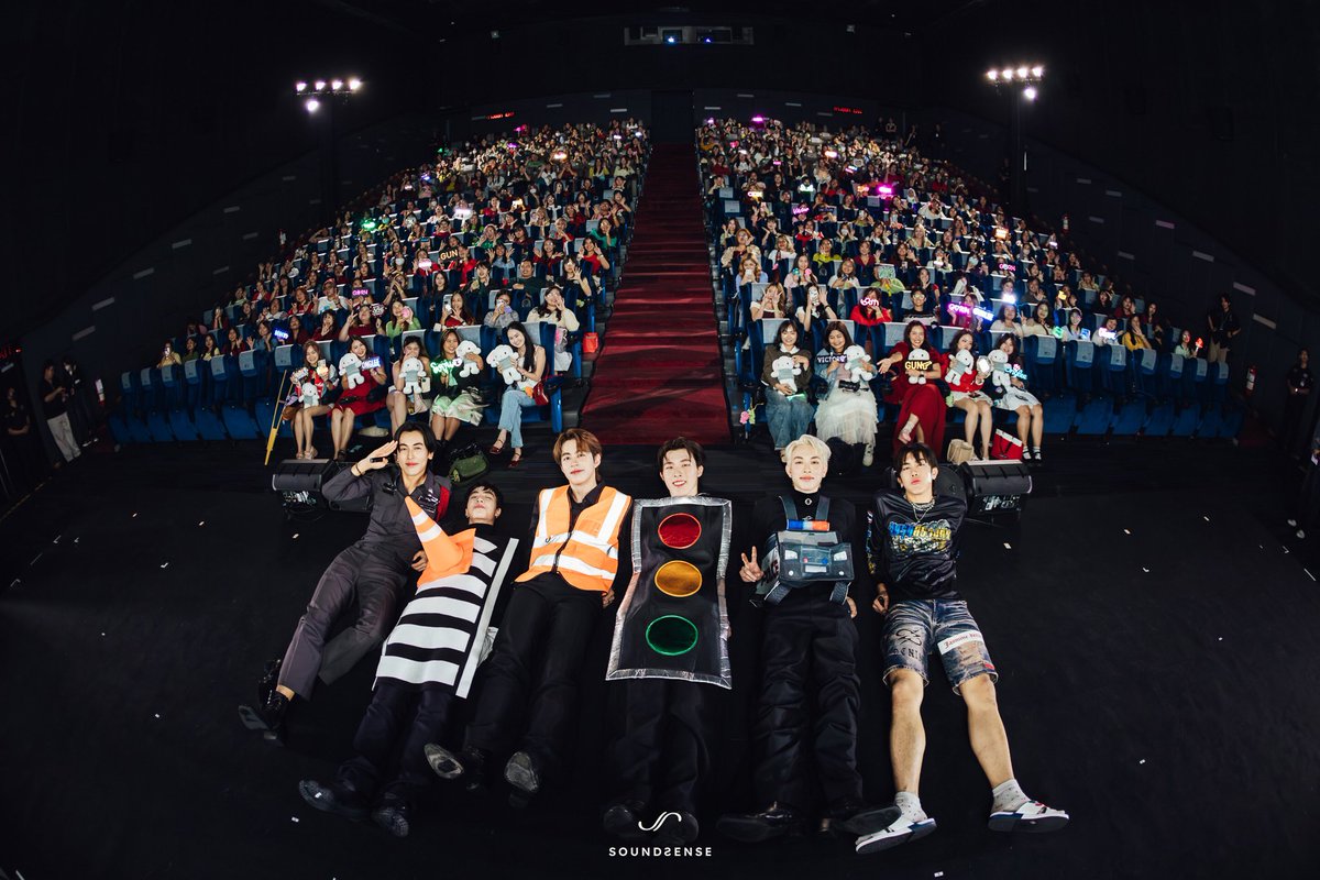 soundsense_'s tweet photo. ขอบคุณ USER และหนุ่มๆ PROXIE ที่มาสร้างความทรงจำอันหอมหวานรับปีใหม่ร่วมกัน ในงาน PROXIE’s TRAFFIC Meet & Greet Presented by SOUNDSENSE 🚦
แล้วพบกับกิจกรรมสนุกๆ แบบนี้ใหม่ในโอกาสหน้า อย่าลืมกดติดตาม SOUNDSENSE ไว้ทุกช่องทางน้า ❤️
#SOUNDSENSE
#SOUNDSENSExPROXIE https://t.co/ucKpzkMZF7