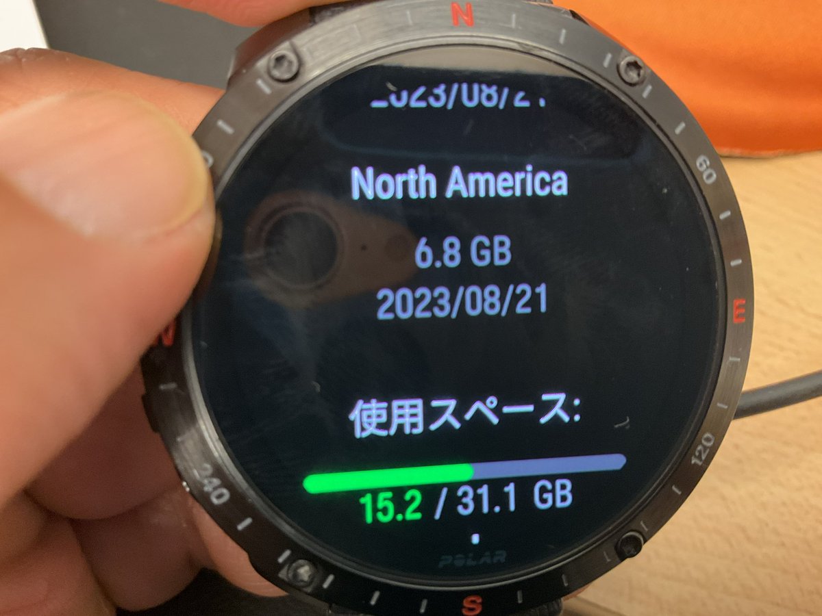 KTM819O4's tweet photo. #Polar #GritX2Pro #日本地図ダウンロード失敗😔 #リトライ https://t.co/zt0fJCFftv