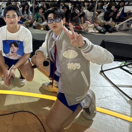 cream_ksm's tweet photo. น้องกิตใส่ถุงเท้า olulo ด้วยหนิ น่ารักอ่า
ถ้าใส่แยะหล่อขนาดนี้ ผมอยากเหมาปัยให้ทุกคอลเลย ㅜ ㅜ

#oluloobjects 
#krmjtc #warwanarat https://t.co/KD7Cg3YbxJ