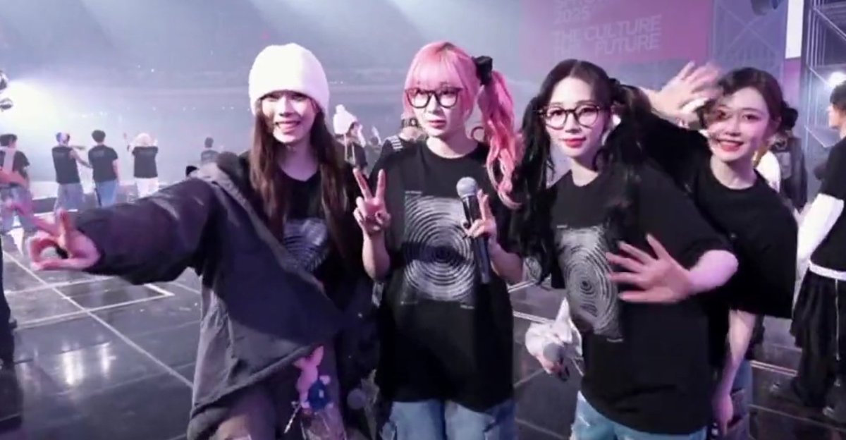 hulkjonie's tweet photo. #aespa #SMTOWNLIVE https://t.co/5ZPkvQWdZ1