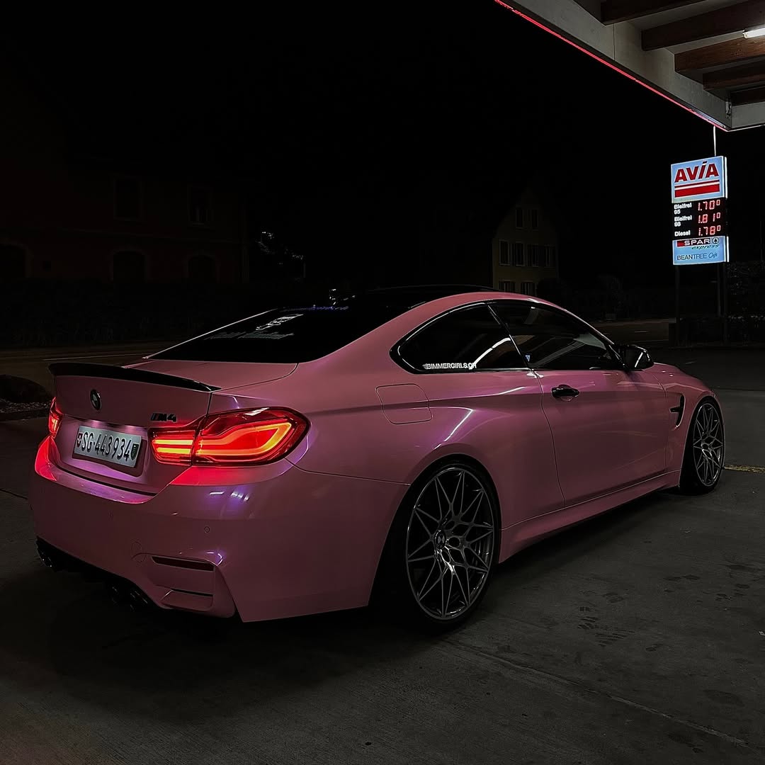 m4c_bae's tweet photo. M4🩷 @bimmergirls.ch 
•
•
•
#bmw #e #m #bmwm #f #cars #i #audi #bmwe #car #mercedes #honda #s #r #series #carsofinstagram #porsche #toyota #bimmer #bmwlife #bmwx #bmwlove #ferrari #x #ford #carporn #mpower #bmwf #bmwgram https://t.co/OObR6Jj67y