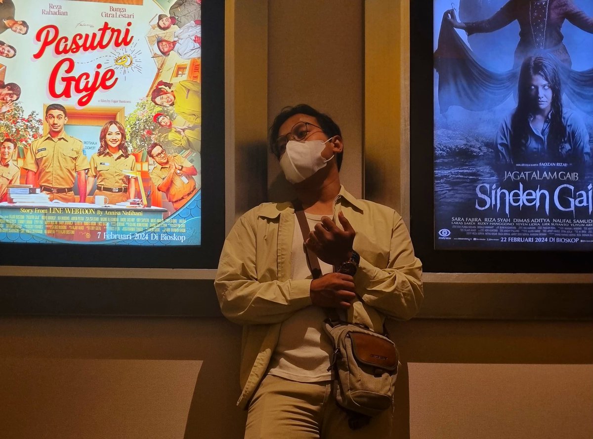 Syarif_Calip's tweet photo. Aku berpikir, maka aku ada ☝️🌏🌐🌌
.
.
#samarinda #syarifcalip #bioskop #film #filmindonesia #cinema #movie #bioskopindonesia #nontonfilm #filmbioskop #infofilm #nontonbioskop #indonesia #nonton #xxi #filmbaru #cgv #boxoffice #movies #filmterbaru #filmbioskopterbaru #viral https://t.co/ImnYkzTZKY