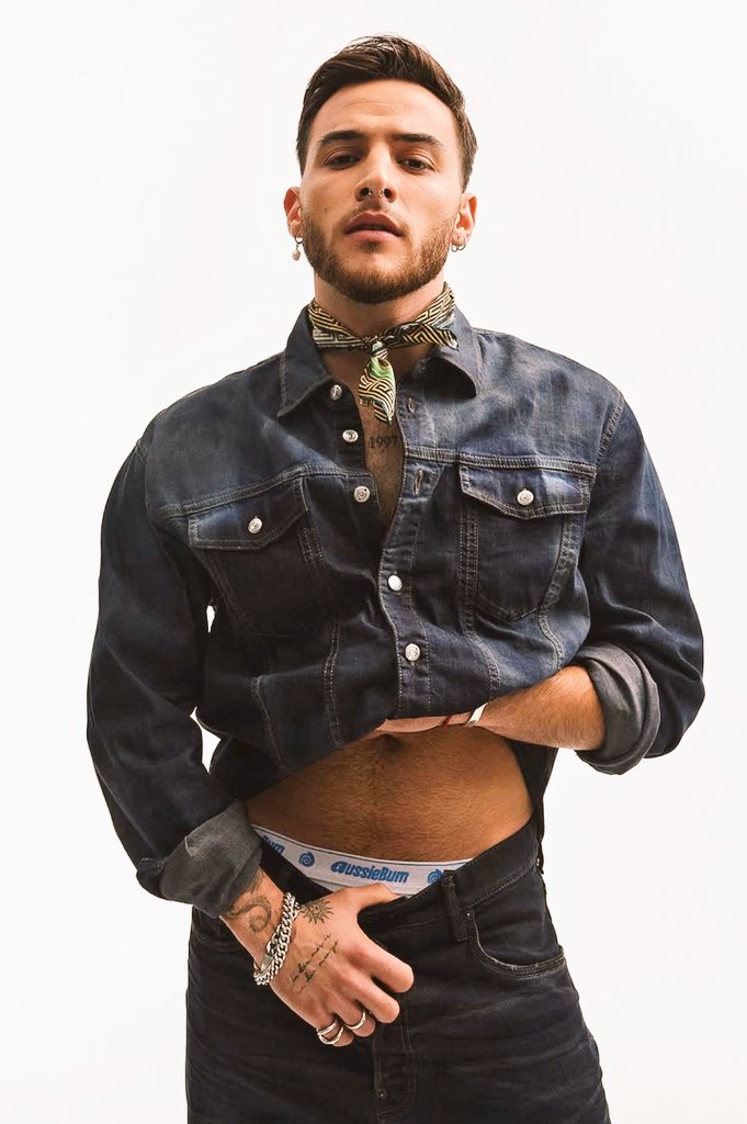 ᅠ
#SeductiveSundayᅠᅠ      ⠀

𝔖𝔦 𝔫𝔬 𝔰𝔦𝔢𝔫𝔱𝔢𝔰 𝔪𝔦 𝔞𝔪𝔬𝔯, 𝔳𝔢𝔫 𝔶 𝔱𝔢 𝔩𝔬 𝔥𝔞𝔤𝔬.
ᅠ