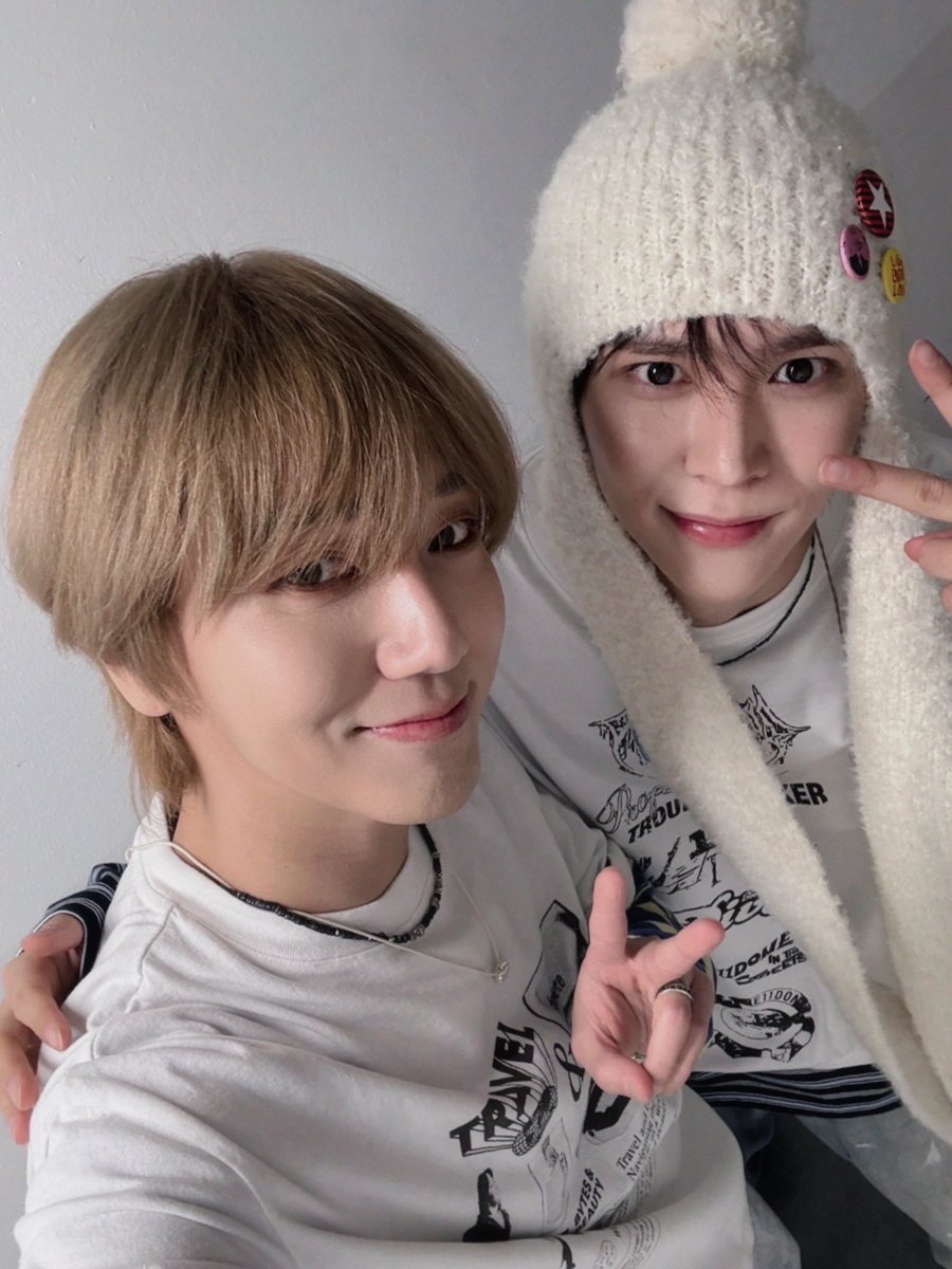 shfly3424's tweet photo. 슈주랑 라이즈 🐣 @SJofficial @YESUNG_smtown @RIIZE_official https://t.co/7wTDNZw7UI