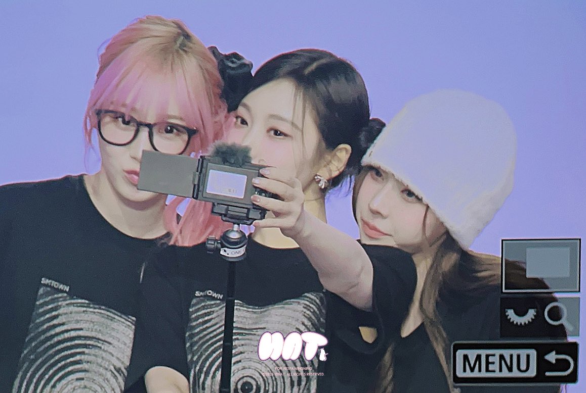 Natnat_1023's tweet photo. 250112 SMTOWN

#NINGNING  #닝닝 #에스파 #aespa 
#宁艺卓 https://t.co/sT1JExy6FL