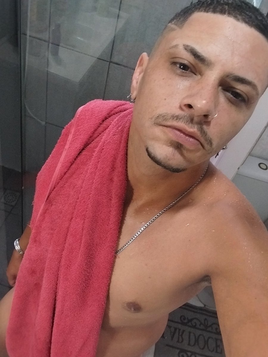 melzinhomeo's tweet photo. Qual a boa pra hoje ? https://t.co/sN9vM1XjEl