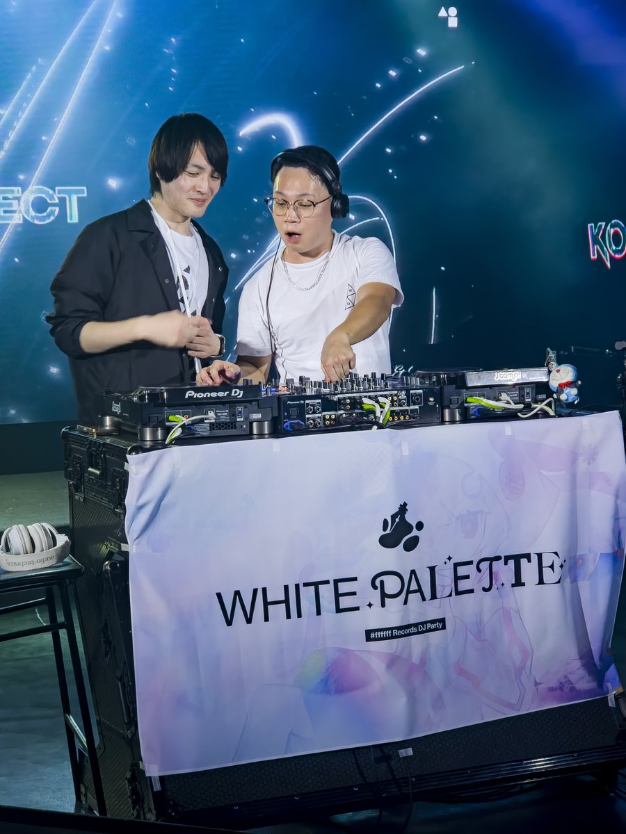 tamariel0412's tweet photo. 2025/01/12 - 𝐖𝐡𝐢𝐭𝐞 𝐏𝐚𝐥𝐞𝐭𝐭𝐞
#ffffff_records DJ Party
DJ KO3 & Relect
#White_Palette #화이트_팔레트 https://t.co/i1IFzTGghV