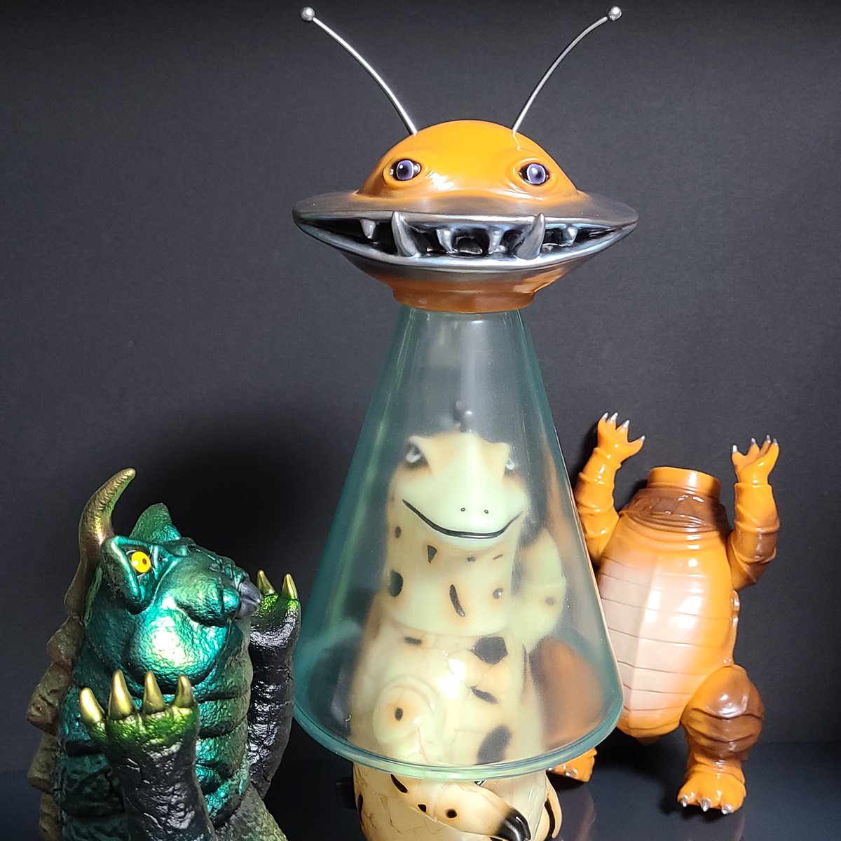 大怪獣マジェリス 紅蓮ver.Kaiju Colossus パチ怪獣