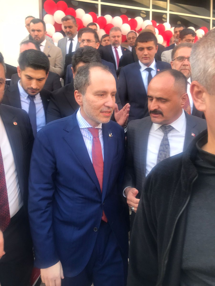 #EskiuzmanÇavuşlar olarak bizlere vermiş olduğunuz destekten dolayı teşekkür ederiz.

 Sayın <a href="/erbakanfatih/">Dr. Fatih Erbakan</a> 
#Atauzder 
<a href="/gundes_46/">MUSTAFA GÜNDEŞLİ</a>