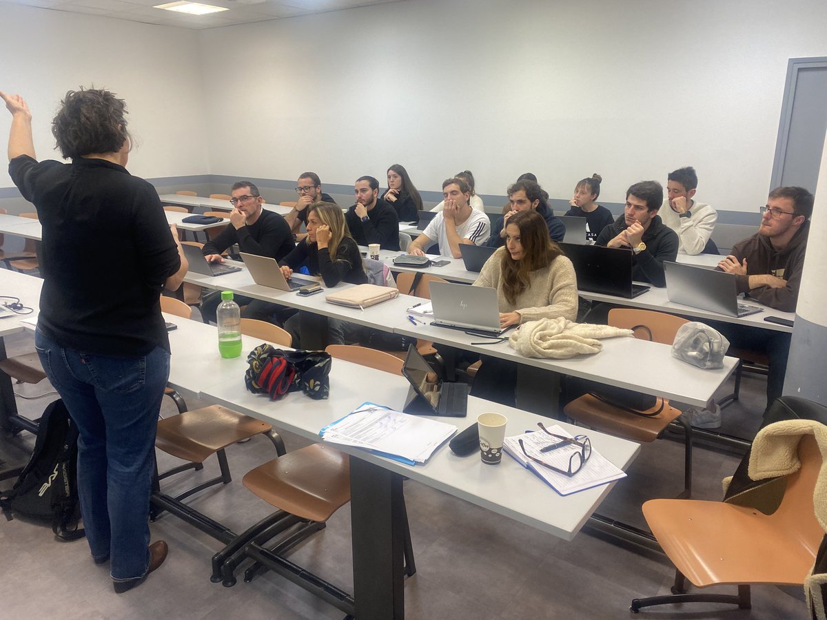 Raybaud agnes (@raybauda) on Twitter photo Intervention de Twiggy LEJEUNE VAZQUEZ lors d’une formation continue des enseignants EPS, activités artistiques et inclusion. Poursuite des réflexions avec les candidats aux concours EPS. Merci à <a href="/UnivCorse/">Università di Corsica</a> pour son accueil.
<a href="/accorse/">Académie de Corse</a> <a href="/InspeCorsica/">INSPÉ / Università di Corsica</a> Intervention de Twiggy LEJEUNE VAZQUEZ lors d’une formation continue des enseignants EPS, activités artistiques et inclusion. Poursuite des réflexions avec les candidats aux concours EPS. Merci à <a href="/UnivCorse/">Università di Corsica</a> pour son accueil.
<a href="/accorse/">Académie de Corse</a> <a href="/InspeCorsica/">INSPÉ / Università di Corsica</a>