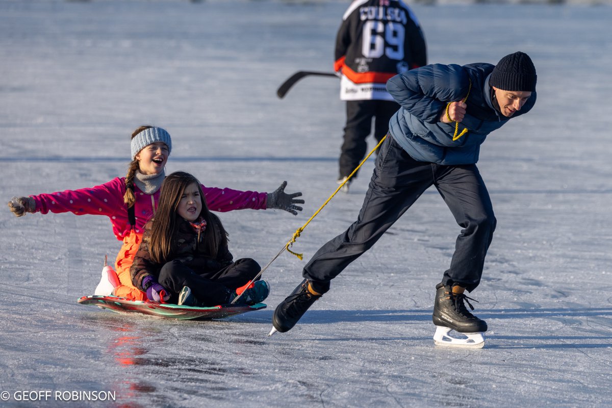 Geoff Robinson tweet media