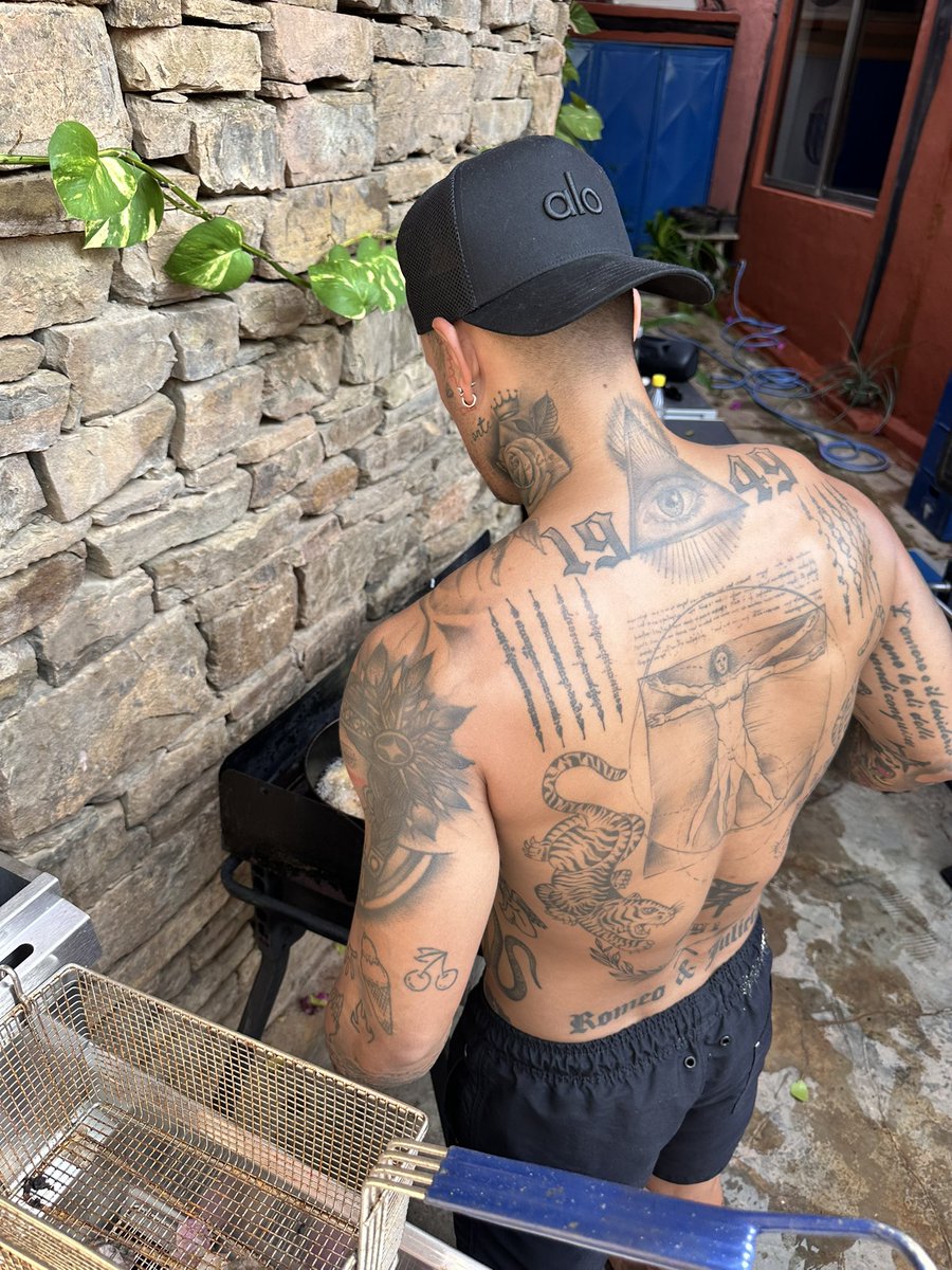 Buenos días mi amor !!! Te cocino un pescadito?