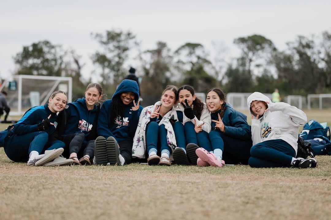 BellaPowell09's tweet photo. ECNL FL day one 

@FKK09ECNLgirls 
@TheSoccerWire @PrepSoccer @ImYouthSoccer @TopDrawerSoccer https://t.co/jptvatzbf3