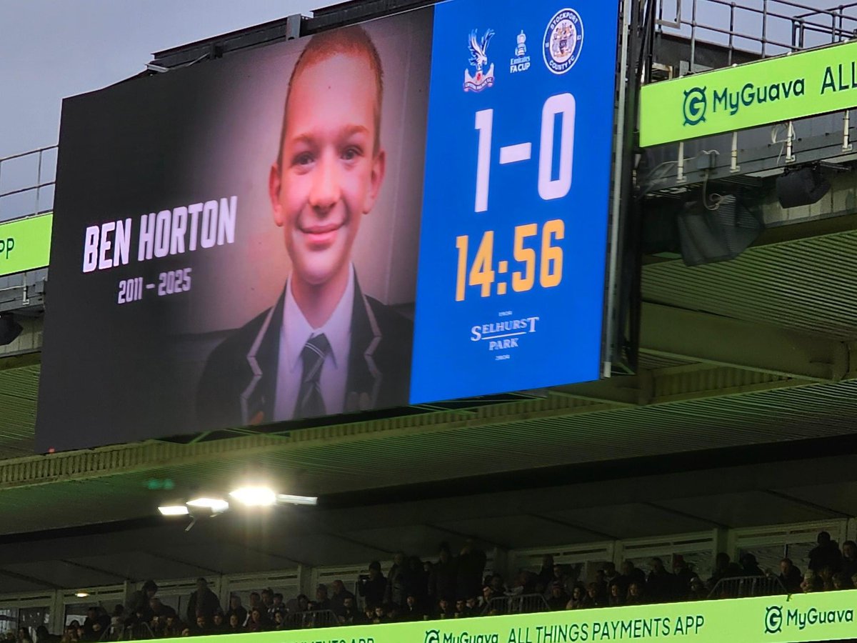 StockportFootyNut tweet media