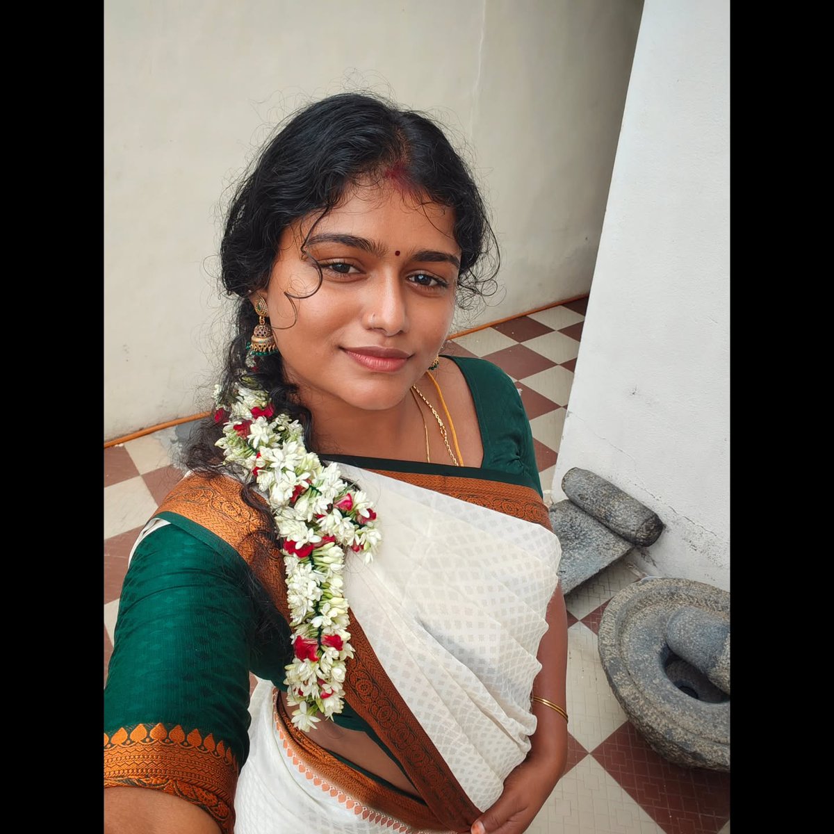 ActrezHub's tweet photo. #Rahini https://t.co/8iKzDBD4ma