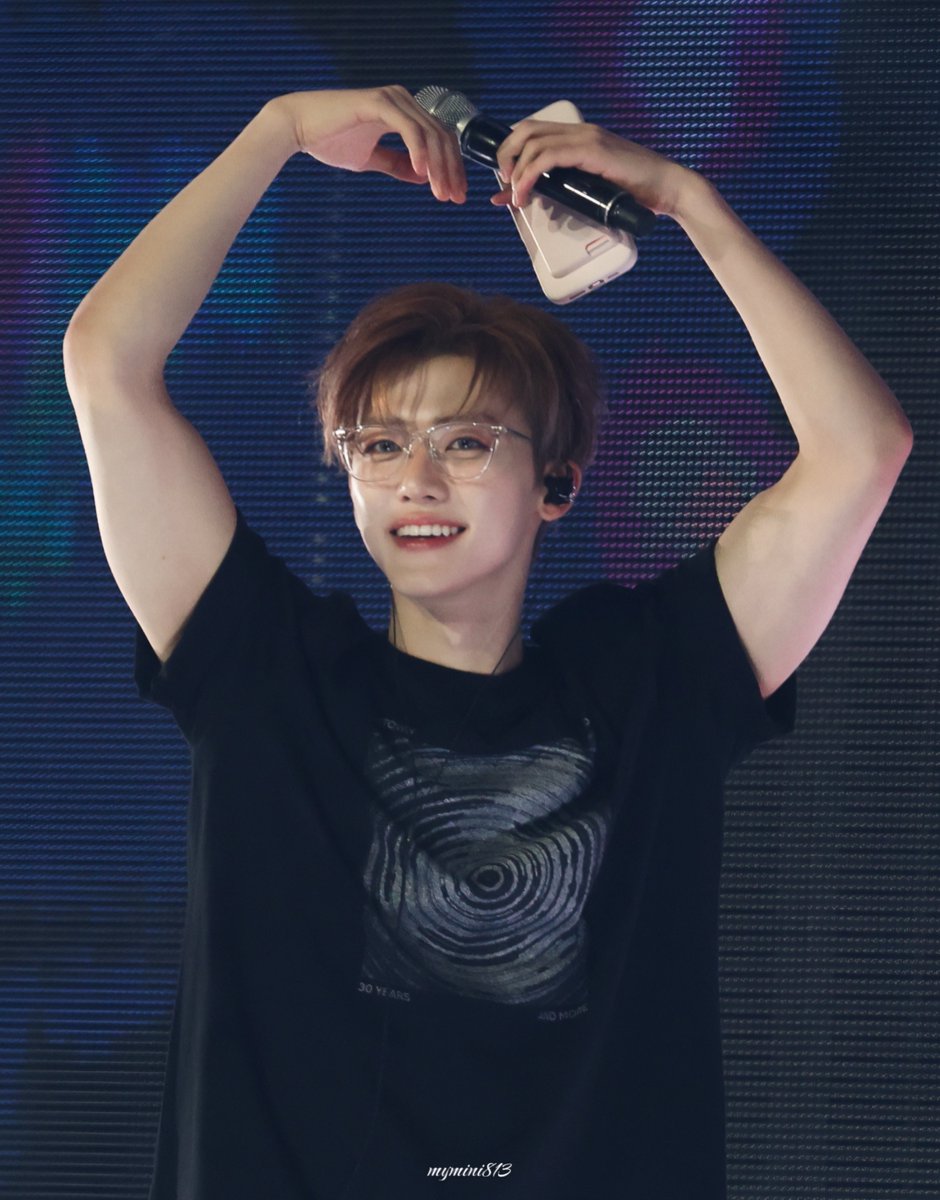 mymini813's tweet photo. 250112 SMTOWN DAY2 

사랑해, 건강해, 밥먹어, 아프지마 

 #재민 #JAEMIN #ジェミン #나나생각중
#SMTOWN #SM_30thAnniversary
#SMTOWN2025 #SMTOWN_LIVE #SMCU https://t.co/c16eYUkGKQ