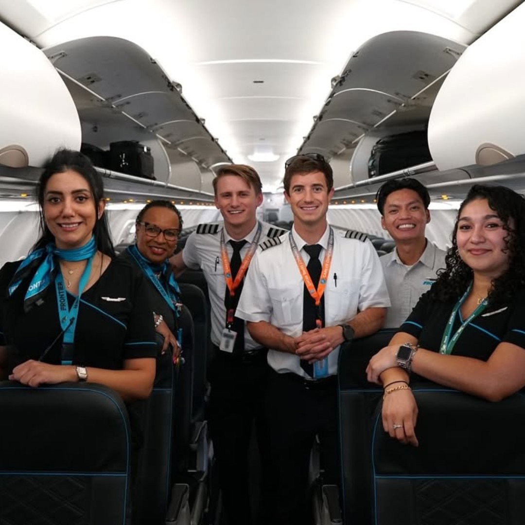 Frontier Airlines tweet media