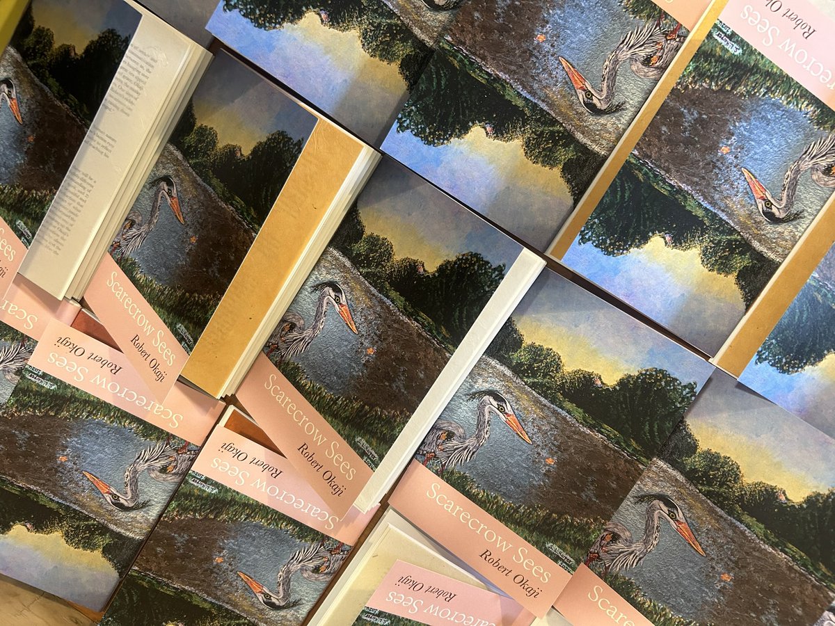riverglassbooks's tweet photo. Announcing the publication of Scarecrow Sees by @RobertOkaji!

Art by the incomparable @stephanielharp1.

Grateful acknowledgement to the editors who gave these poems their first homes. 

With the gratitude to our readers for all your support!

#handmade #poetry https://t.co/Uqcku61FPO