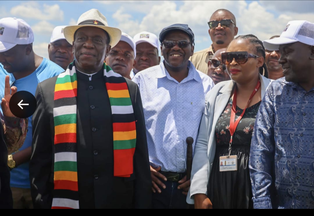 HonGetrude's tweet image. Even opposition voices hve applauded H.E. President @edmnangagwa&apos;s works @ Precabe Farm. This is a sign th@ we can move beyond toxic politics &amp;amp; unite for Zimbabwe’s dvlpmnt  Let’s put our country first! 🇿🇼 #Vision2030 #DevelopmentFirst.  @enkudheni
@CMukungunugwa @chrissy10charu
