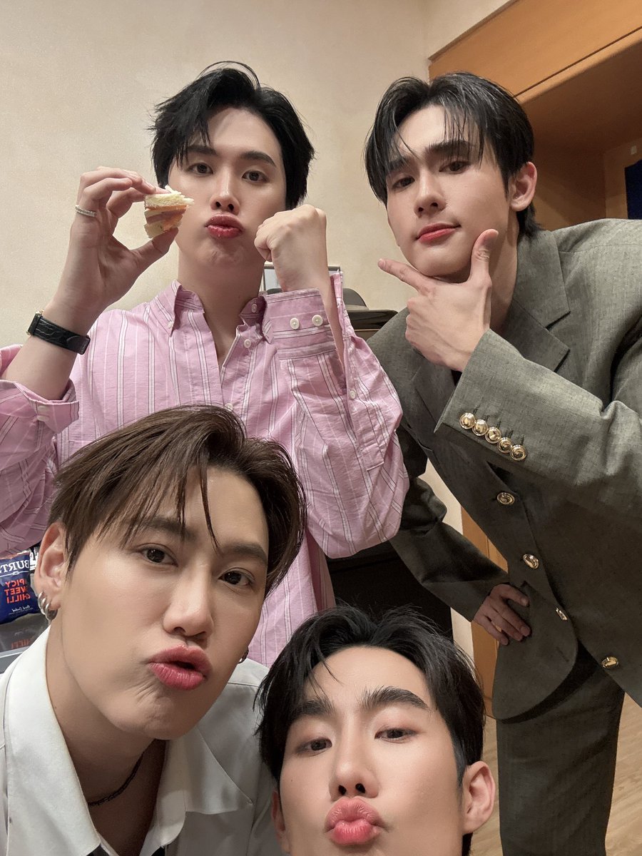 บุนบุ่นบุ้นบุ๊นบุ๋น Mitsuaki Akito🥦 tweet media