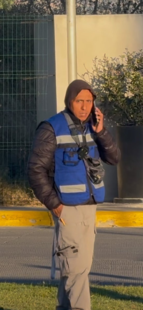 Zacru_'s tweet photo. Cuidado!! Esta persona con el seudónimo de Sr. Reyes, se presume como responsable de facilitar información de vehículos en la entrada de Megapark en Tepotzotlán @Mercadolibre @WalmartMexico @SamsClubMexico sibracapital litos @FiscaliaEdomex https://t.co/9NyRwlvc9h