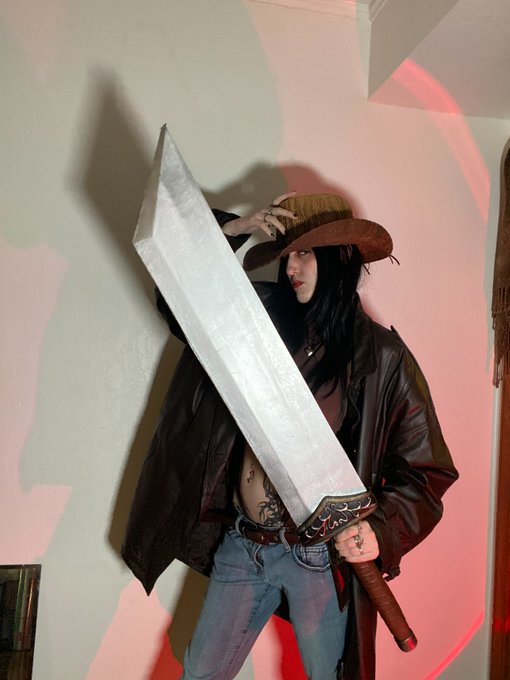 Watch 🖤 ꜱʟᴜᴛᴛʏᴄᴏʀᴘꜱᴇ 🖤's leaked NSFW photo on TwXstars