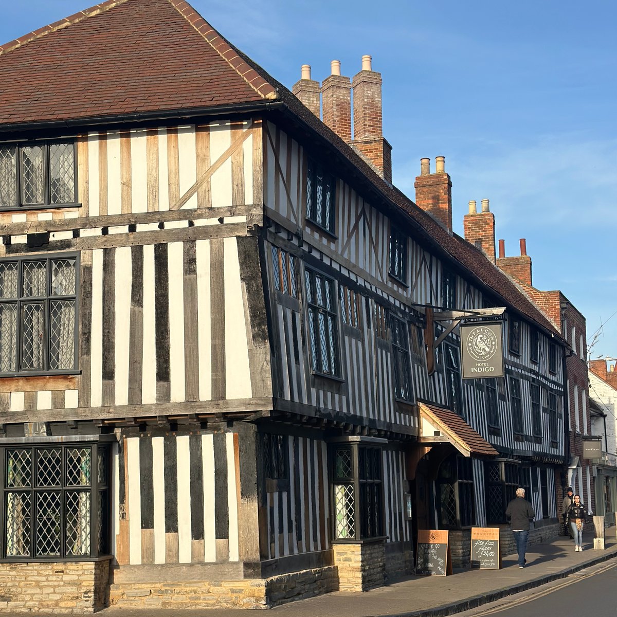 Take a step back in time at @indigostratford...

#castlebridgehospitality #hotelmanagement #hotelindigostratford #top50boutiquehotels