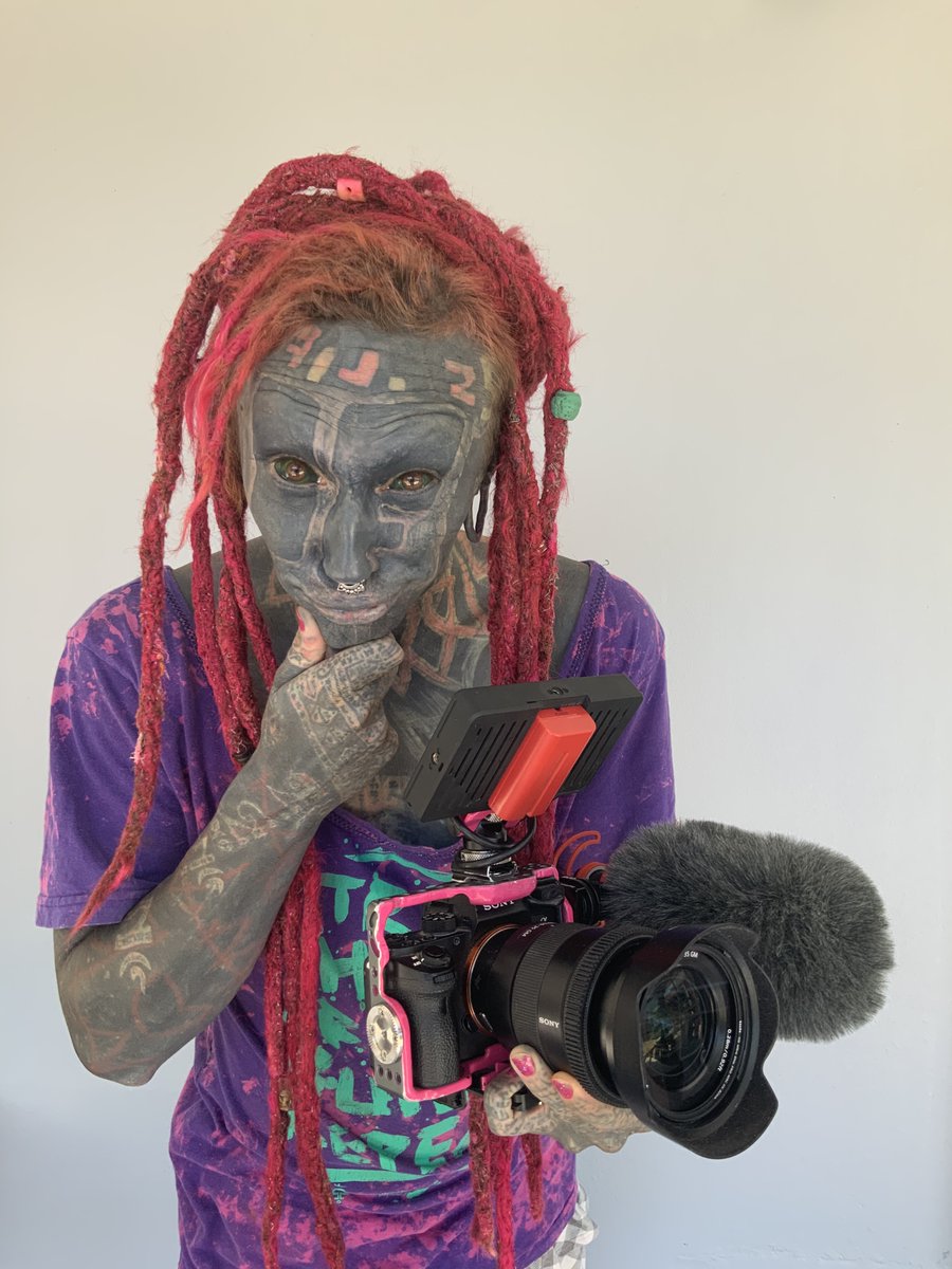 lily_lu_filmz's tweet image. What's your favorite camera? 📸 

Let me know in the comments! I can't wait to hear about your go-to gear! #Photography #CameraLovers #CaptureTheMoment