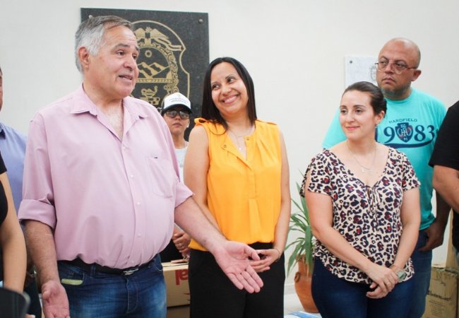Entrega de insumos y materiales en la  Sede Regional Aimogasta

Los elementos recibidos tienen como objetivo mejorar las condiciones de la unidad académica y brindar un entorno óptimo para el desarrollo de la calidad académica.