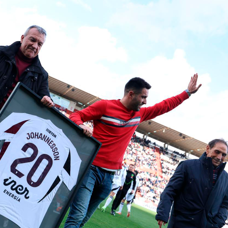 AlbaceteBPSAD's tweet photo. Emoción compartida, @diegui_johan 🥹

Es un honor formar parte de tu trayectoria futbolística y una suerte que seas parte de nuestra historia 🤍

⚽️🦇
