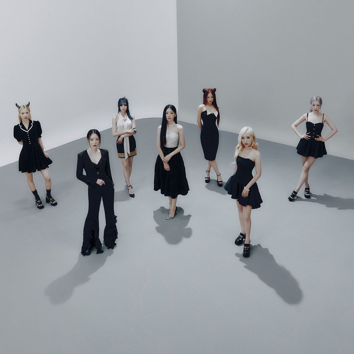 8 years ago today, Dreamcatcher made their debut.