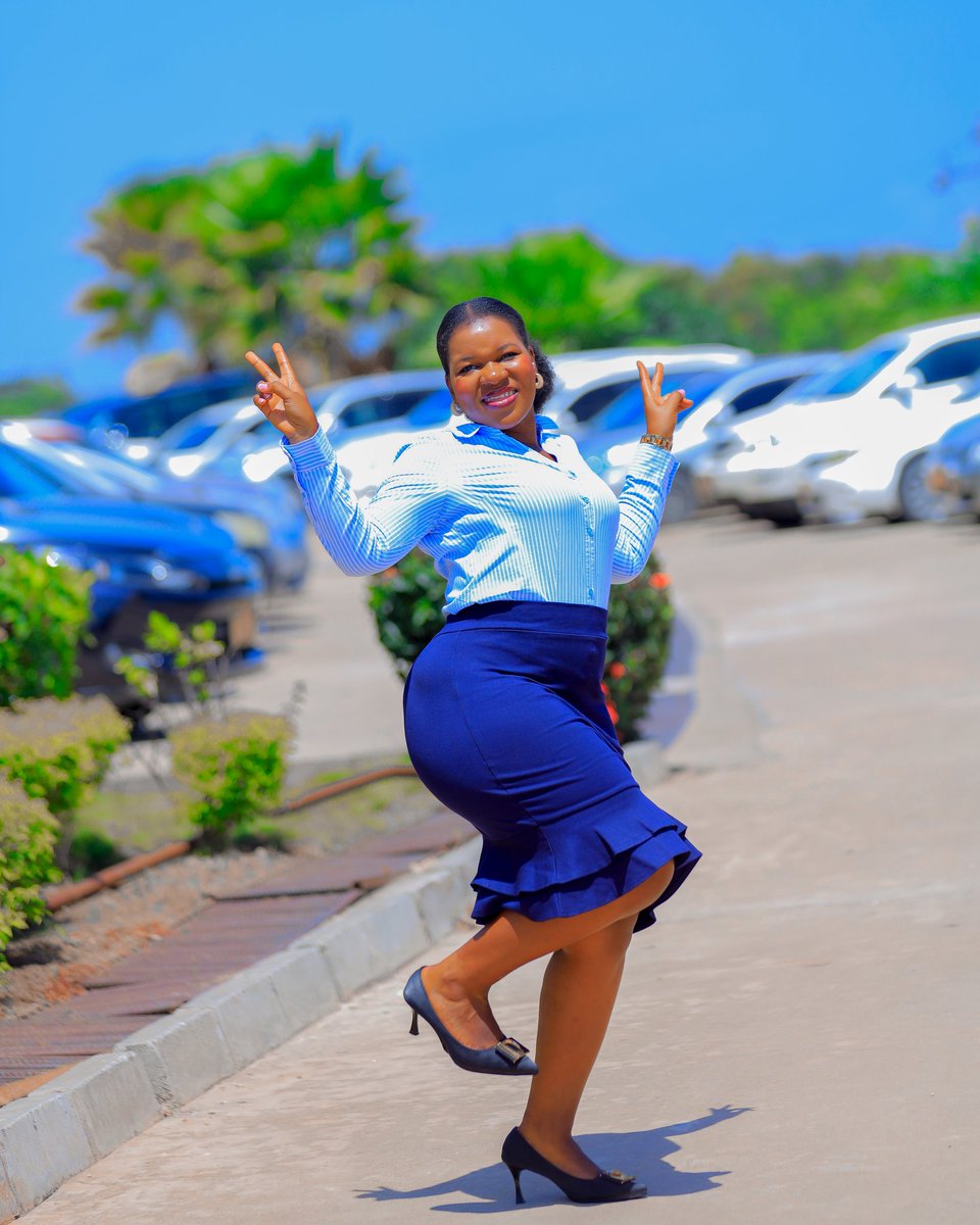 GGuildo's tweet image. ︗︗︗︗︗︗︗︗︗︗︗︗
🥀💞‼️   𝑺𝒘𝒆𝒆𝒕    ‼️💞🥀🌹🌹
︘︘︘︘︘︘︘︘︘︘︘︘
Photography by
@GodloveGuildo 
WhatsApp +255658621062