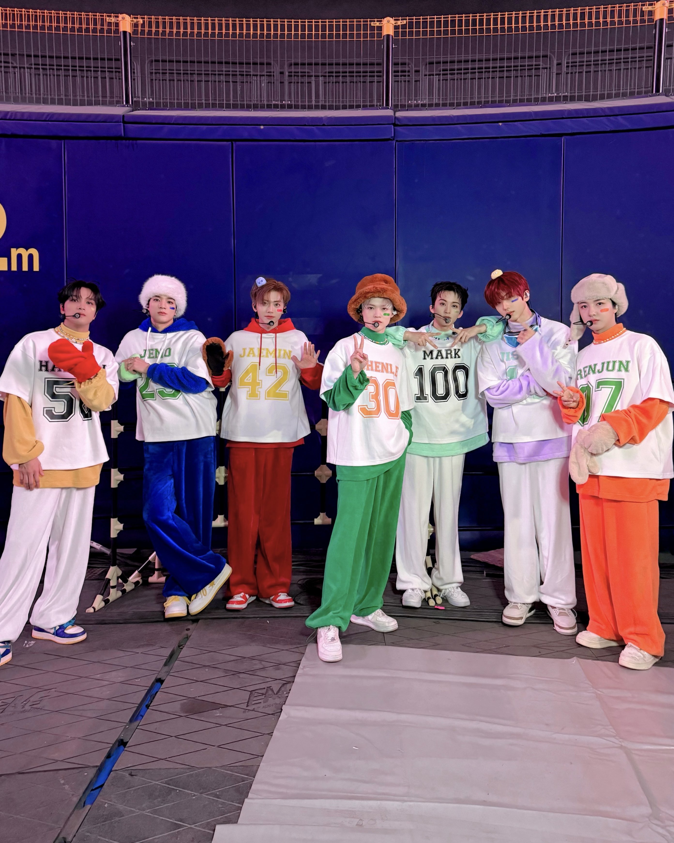 NCT DREAM SMTOWN superstar ヘチャン　シュスエム Gha-IYkagAAii3t.jpg