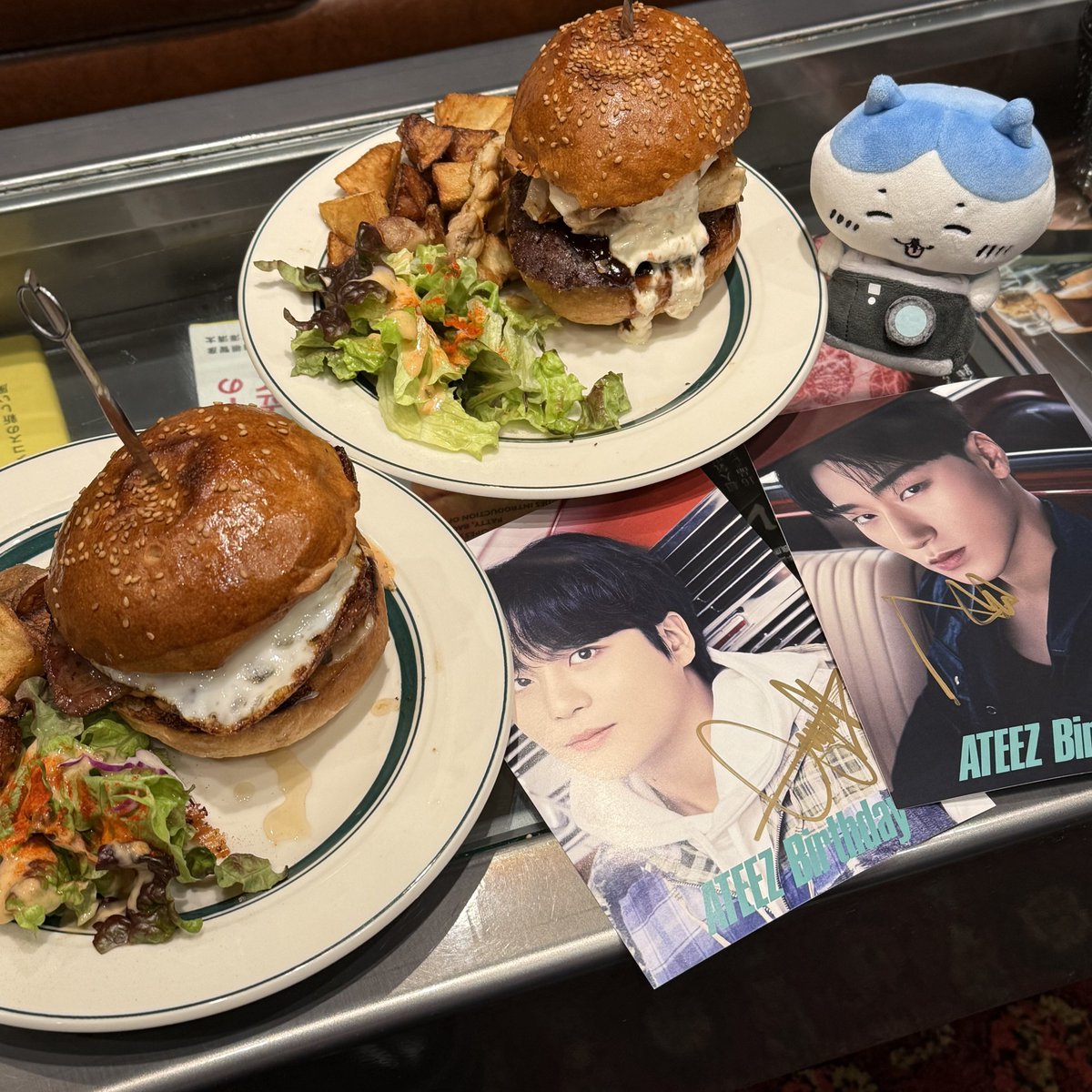 JJONGiscute's tweet photo. じょんほいぷどく♡♡ごはん美味しい♡♡ https://t.co/mJZNXOCC1c