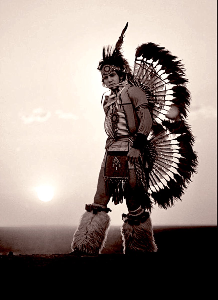 Native3rd's tweet image. ‘The Hardest Path in Life is NOT Following Your Own, BUT Following the Path of Others — Every’ Person is Born With a Song; Yet so Many GO to their Graves with their Songs Still Inside Them!!!

…LIVE the Song that the Great Spirit Gave You—It is Your Song and Dance To Share With…