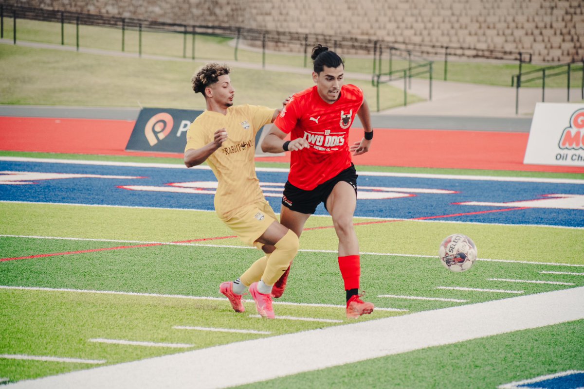 LubbockMatadors's tweet photo. Congrats to Diego Vasquez for being named part of the 2024 Junior College Division I Men’s All-America Team! 🔴⚫️

https://t.co/GLFOHesCRm https://t.co/cE2xwAQWrr