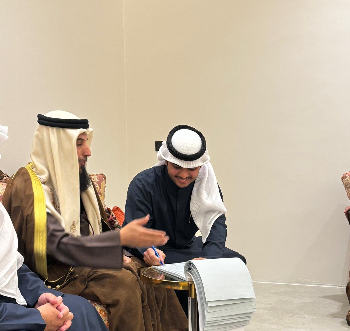 salajmix9's tweet photo. الحمدلله الذي بنعمته تتم الصالحات 
تم بحمد الله وفضله 
" عقد قراني https://t.co/SuOgEqfBcK